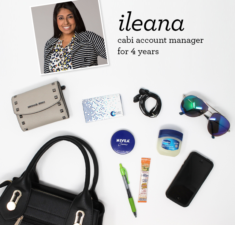 cabi-Clothing-whats-in-my-handbag11